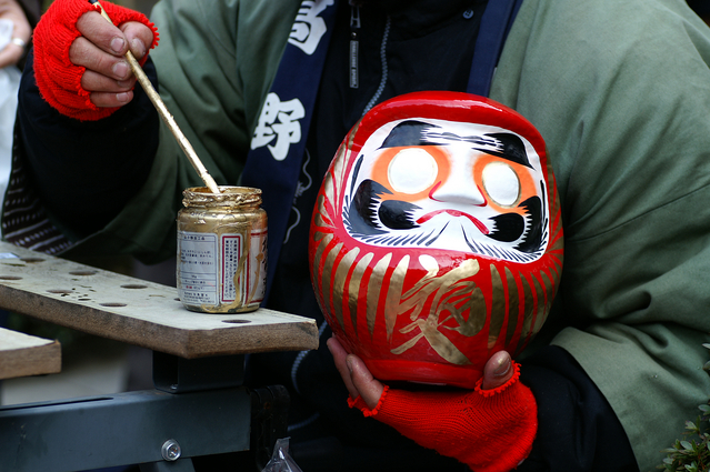 Daruma Painting Experience