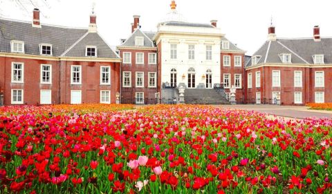 photo of Huis Ten Bosch